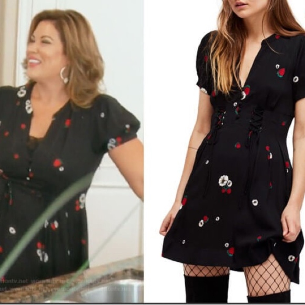 🌸 Free People Floral Strawberry Print Dress – Size 10 – Boho Summer Vibes